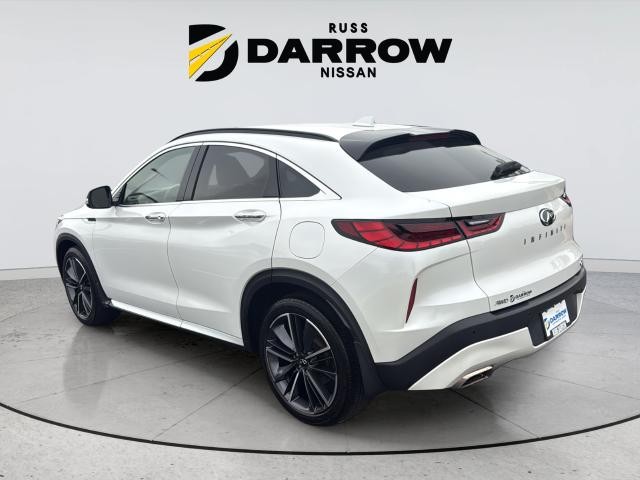 INFINITI QX55 Vehicle Full-screen Gallery Image 3