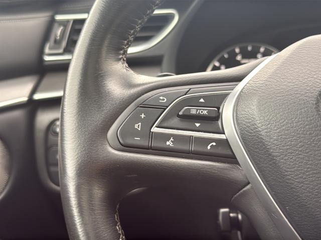 INFINITI QX55 Vehicle Full-screen Gallery Image 15