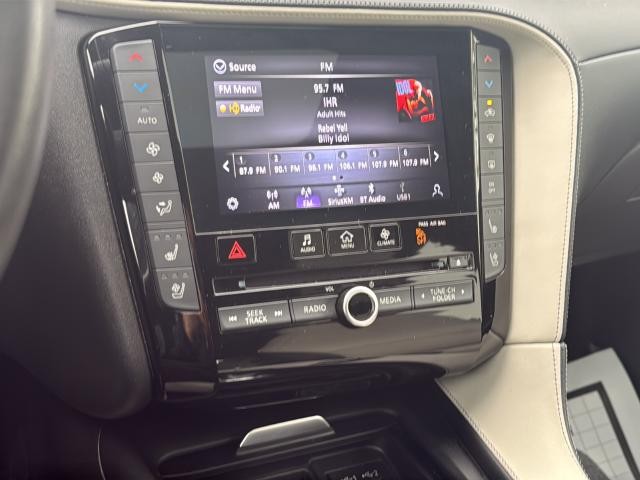 INFINITI QX55 Vehicle Full-screen Gallery Image 20