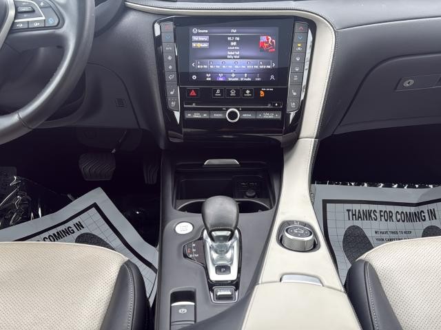 INFINITI QX55 Vehicle Full-screen Gallery Image 28