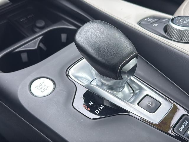 INFINITI QX55 Vehicle Full-screen Gallery Image 35