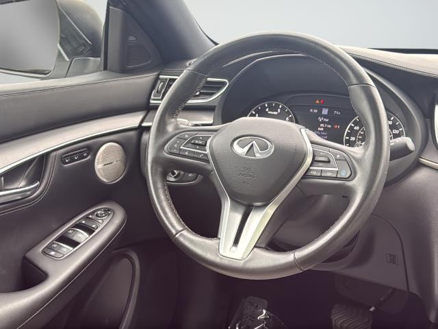 INFINITI QX55 Vehicle Full-screen Gallery Image 36