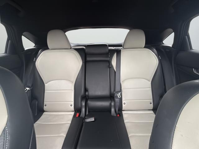 INFINITI QX55 Vehicle Full-screen Gallery Image 38