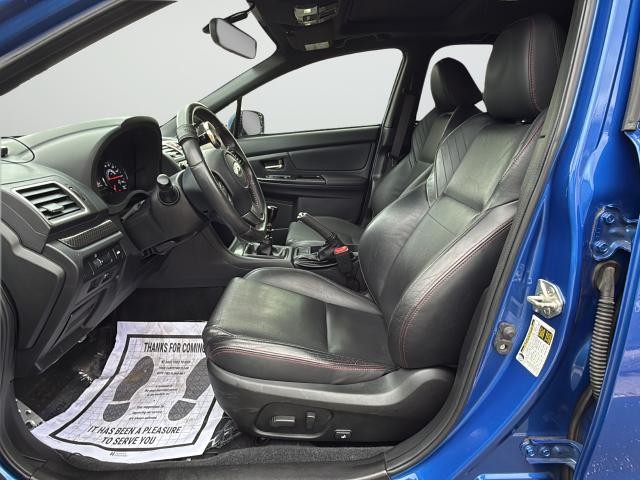 Subaru WRX Vehicle Full-screen Gallery Image 11