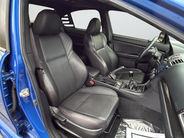 Subaru WRX Vehicle Full-screen Gallery Image 26