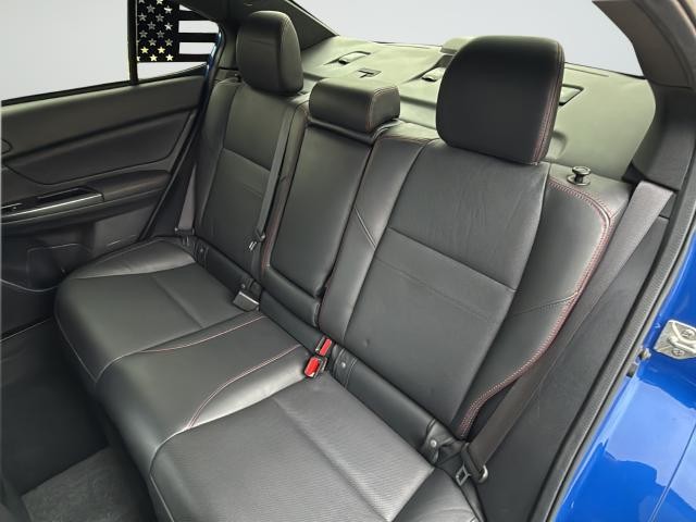 Subaru WRX Vehicle Full-screen Gallery Image 27