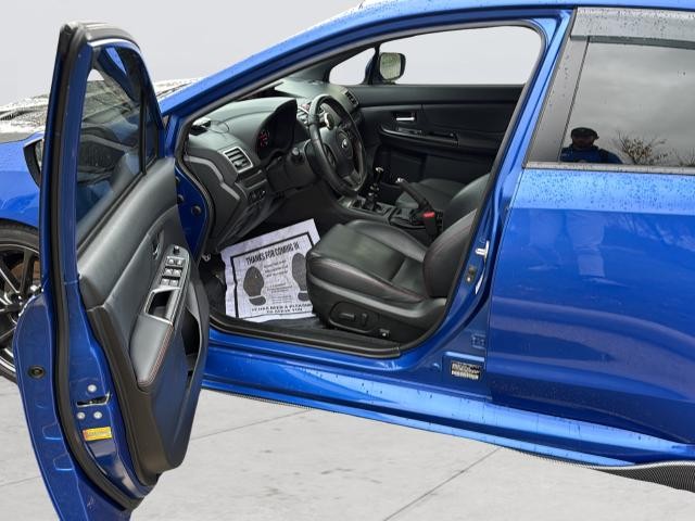 Subaru WRX Vehicle Full-screen Gallery Image 42