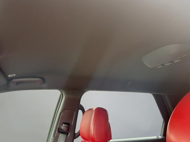 Dodge Durango Vehicle Full-screen Gallery Image 16