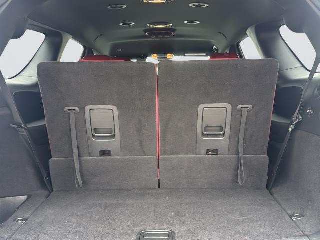Dodge Durango Vehicle Full-screen Gallery Image 26