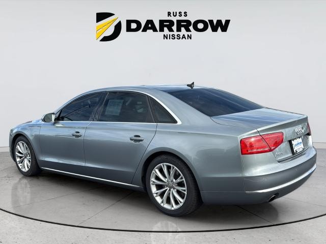 Audi A8 L Vehicle Full-screen Gallery Image 3