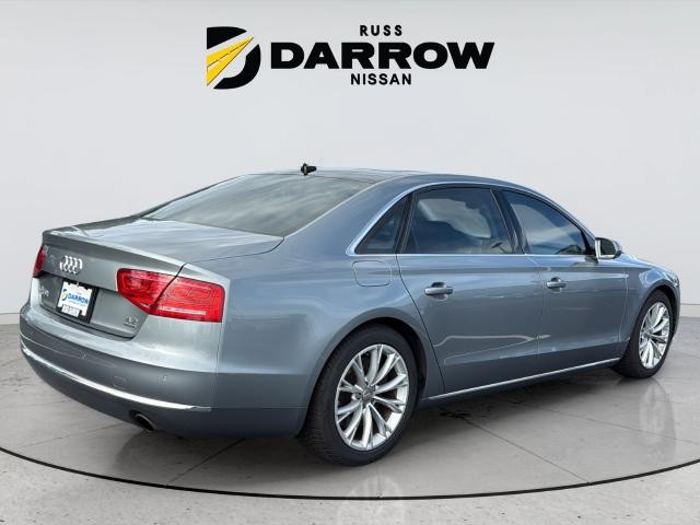 Audi A8 L Vehicle Full-screen Gallery Image 5