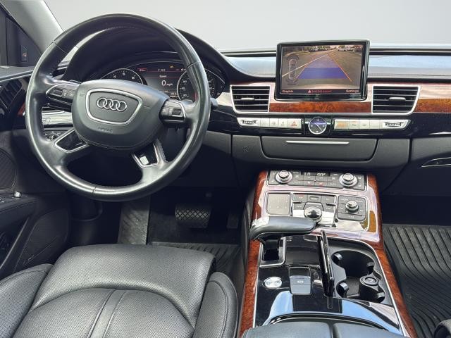 Audi A8 L Vehicle Full-screen Gallery Image 11