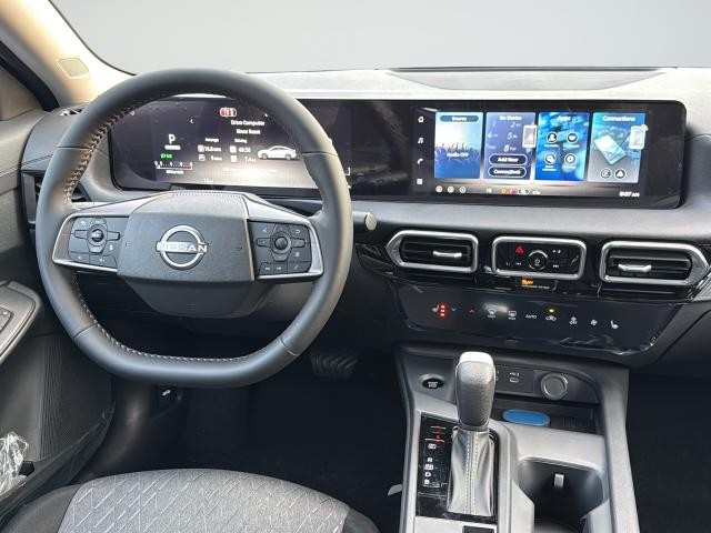 Nissan Sentra Vehicle Full-screen Gallery Image 11
