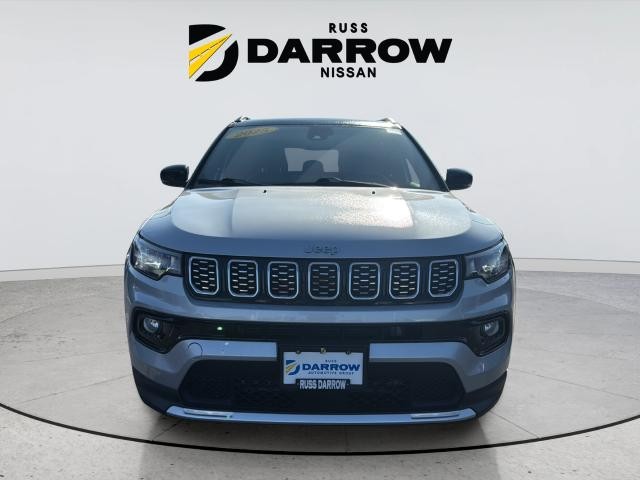 Jeep Compass Vehicle Full-screen Gallery Image 8