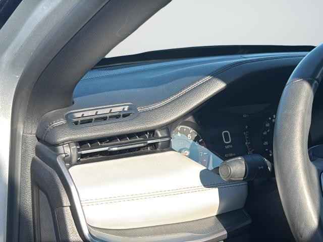 Jeep Compass Vehicle Full-screen Gallery Image 31