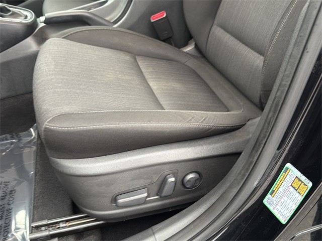 Hyundai Kona Vehicle Full-screen Gallery Image 30