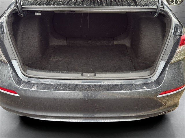 Honda Civic Sedan Vehicle Full-screen Gallery Image 25