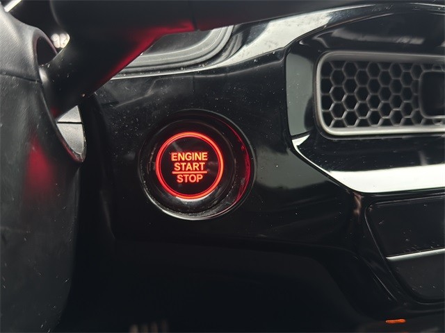 Honda Civic Sedan Vehicle Full-screen Gallery Image 28