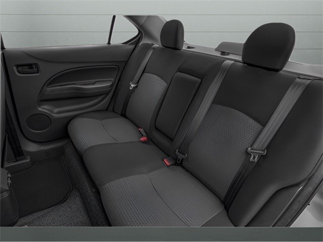 Mitsubishi Mirage G4 Vehicle Full-screen Gallery Image 13