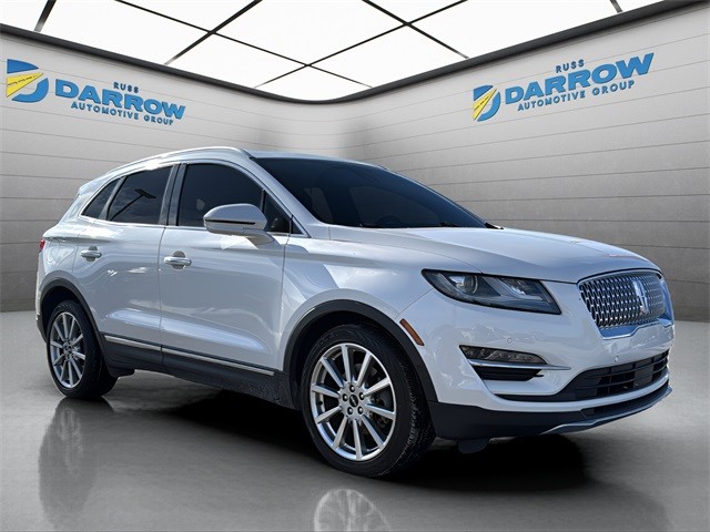 Lincoln MKC Vehicle Full-screen Gallery Image 07