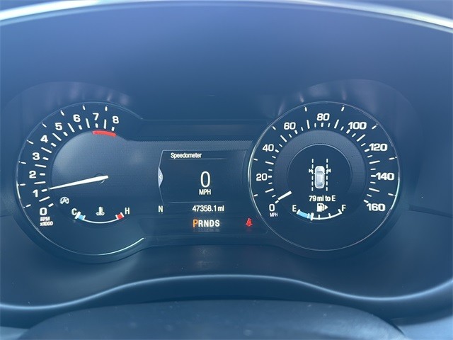 Lincoln MKC Vehicle Full-screen Gallery Image 27