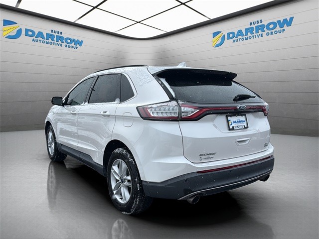 Ford Edge Vehicle Full-screen Gallery Image 03