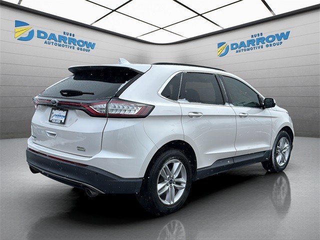Ford Edge Vehicle Full-screen Gallery Image 05