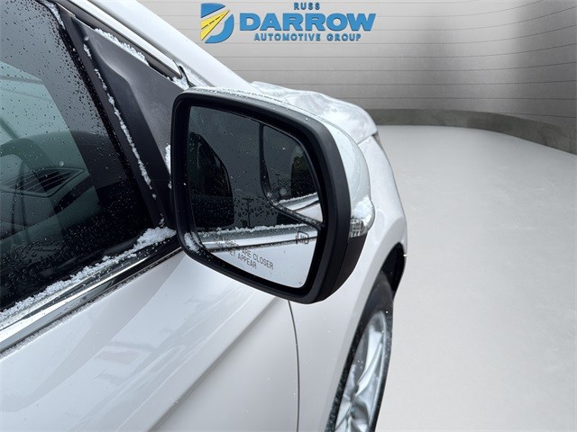 Ford Edge Vehicle Full-screen Gallery Image 09