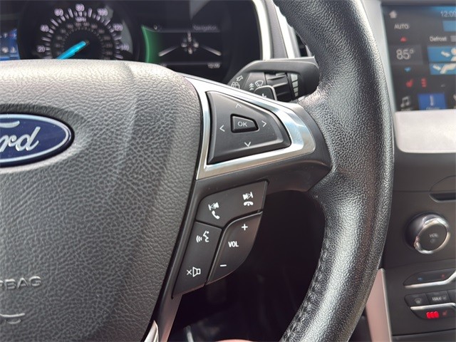 Ford Edge Vehicle Full-screen Gallery Image 20