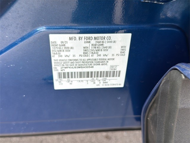 Ford Edge Vehicle Full-screen Gallery Image 19