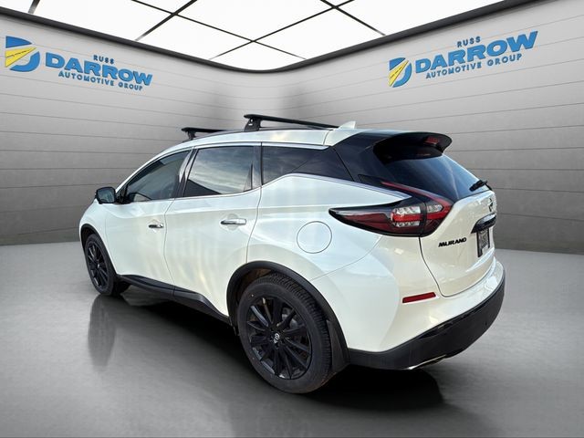 Nissan Murano Vehicle Full-screen Gallery Image 03