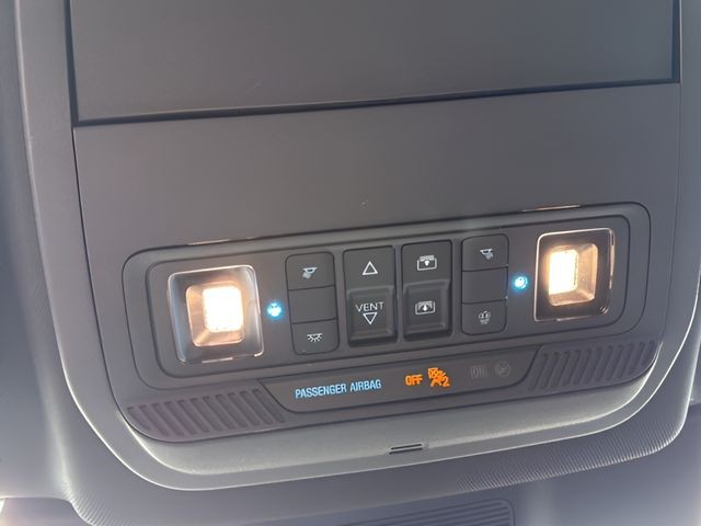 Ford Explorer Vehicle Full-screen Gallery Image 23