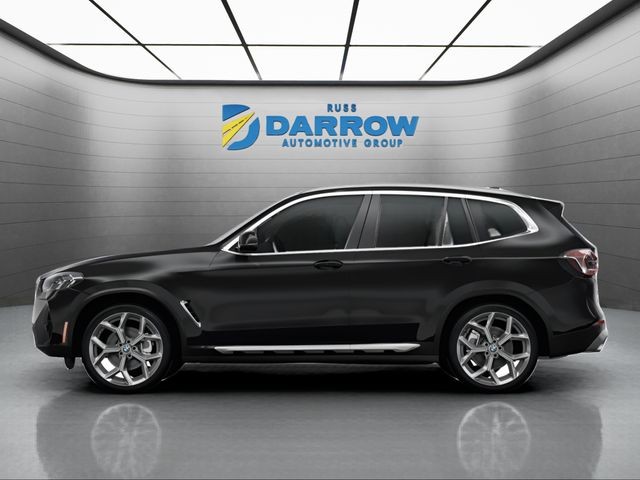 BMW X3 Vehicle Full-screen Gallery Image 02