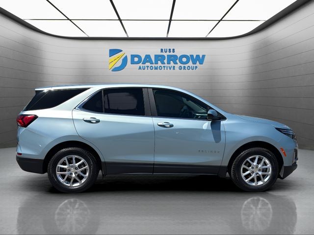 Chevrolet Equinox Vehicle Full-screen Gallery Image 06
