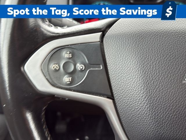 Chevrolet Colorado Vehicle Full-screen Gallery Image 19