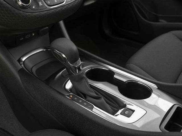 Chevrolet Malibu Vehicle Full-screen Gallery Image 25