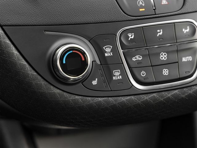 Chevrolet Malibu Vehicle Full-screen Gallery Image 44