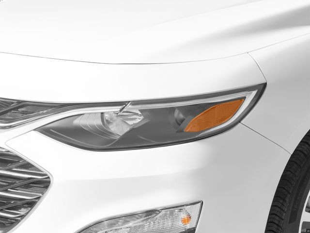 Chevrolet Malibu Vehicle Full-screen Gallery Image 46