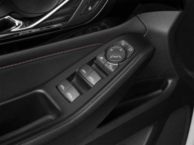 Chevrolet Traverse Vehicle Full-screen Gallery Image 12