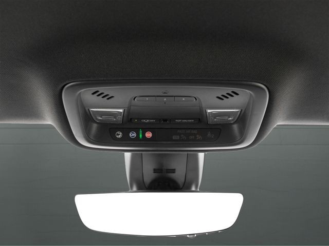 Chevrolet Traverse Vehicle Full-screen Gallery Image 20