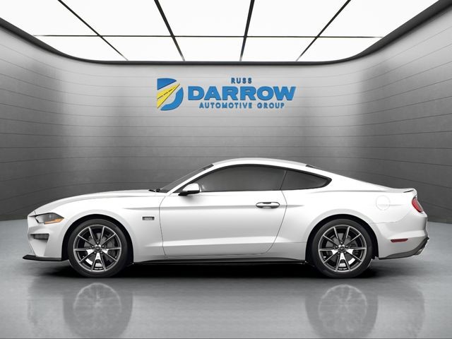 Ford Mustang Vehicle Full-screen Gallery Image 02