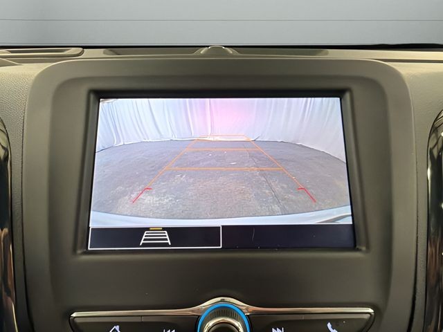 Chevrolet Equinox Vehicle Full-screen Gallery Image 21