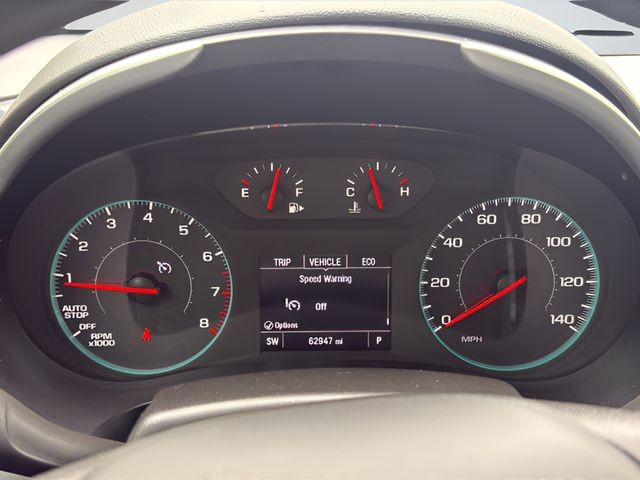 Chevrolet Malibu Vehicle Full-screen Gallery Image 10