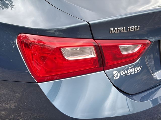 Chevrolet Malibu Vehicle Full-screen Gallery Image 29