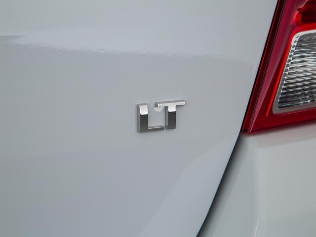 Chevrolet Trax Vehicle Full-screen Gallery Image 50