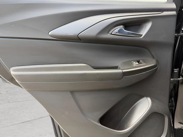 Chevrolet Trailblazer Vehicle Full-screen Gallery Image 20