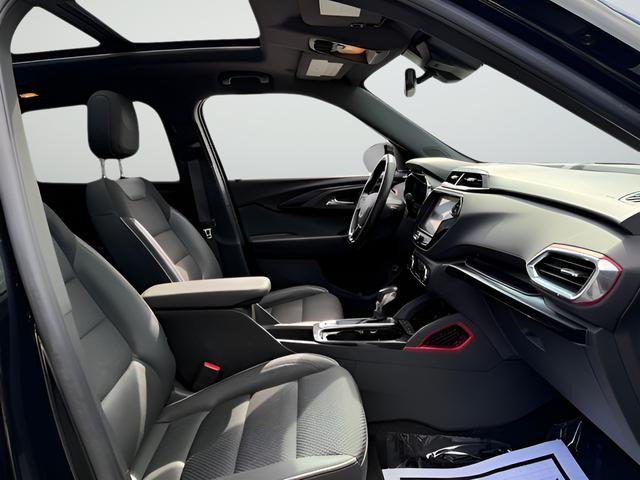 Chevrolet Trailblazer Vehicle Full-screen Gallery Image 29
