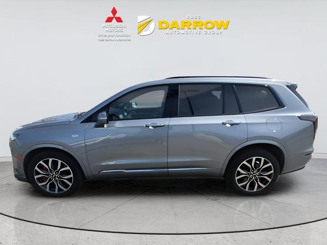 Cadillac XT6 Vehicle Full-screen Gallery Image 02