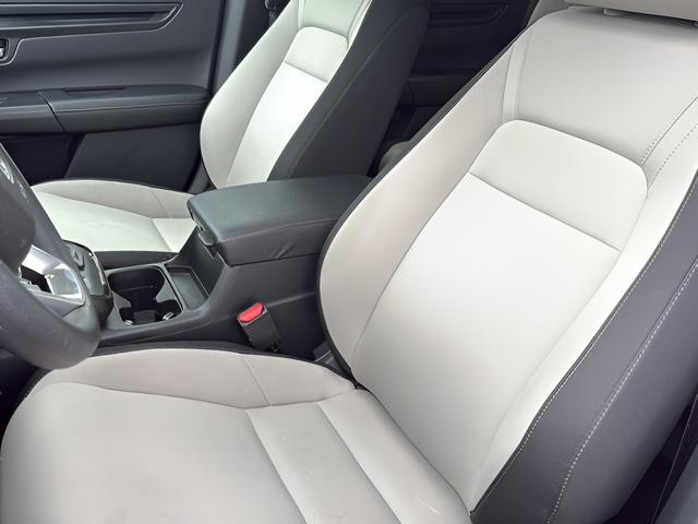 Honda CR-V Vehicle Full-screen Gallery Image 15