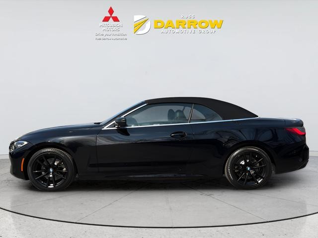 BMW 4 Series Vehicle Full-screen Gallery Image 02